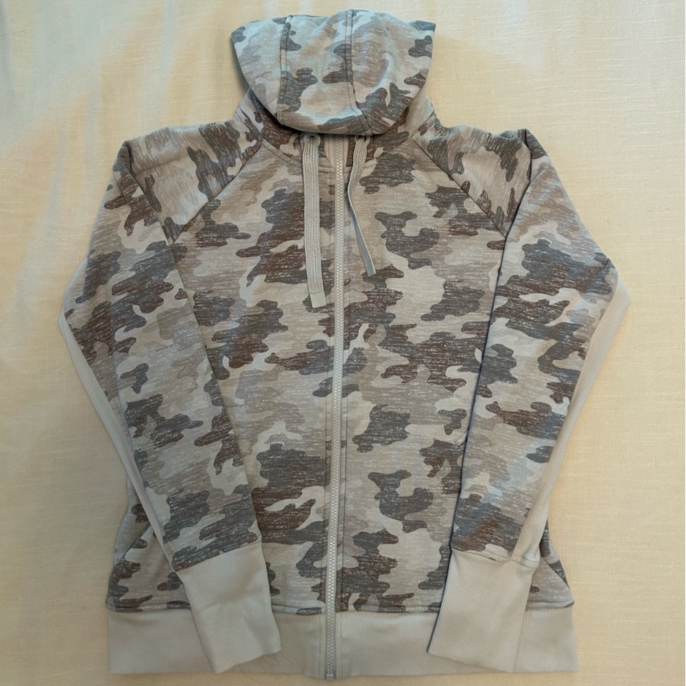 EUC ATHLETA ZIP UP SWEATSHIRT IN CAMO